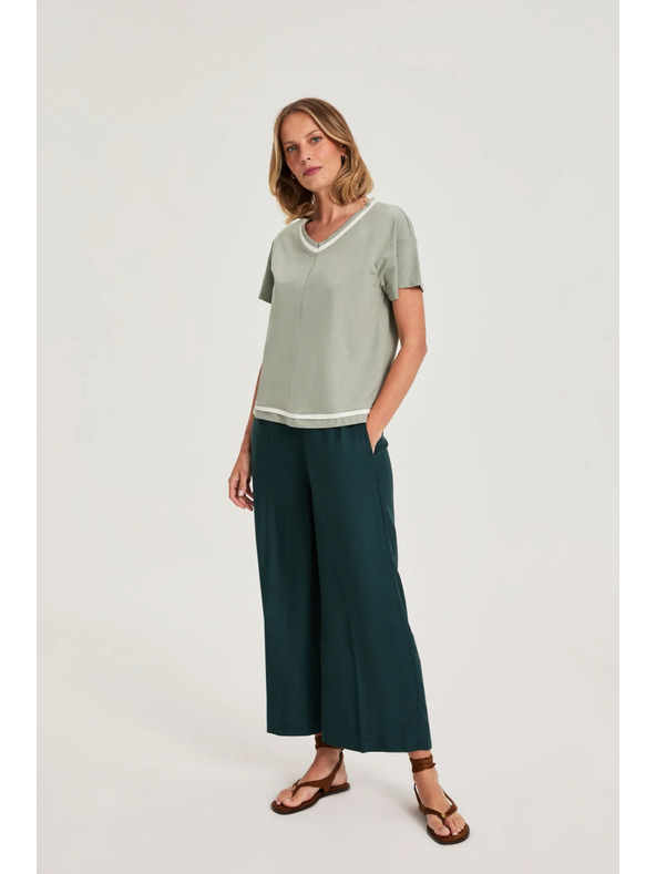 Moodo Olívazöld V-nyakú blúz Moodo