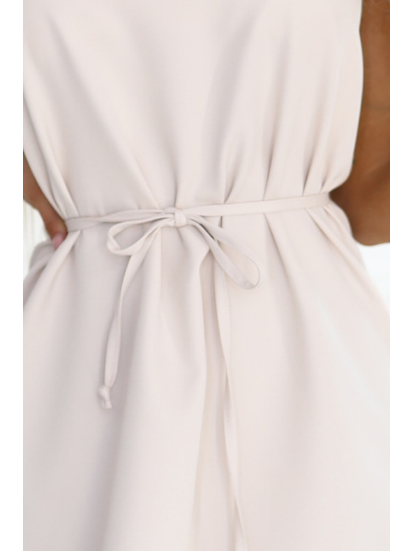 numoco VICTORIA Trapéz ruha ujjak nélkül övvel - bézs