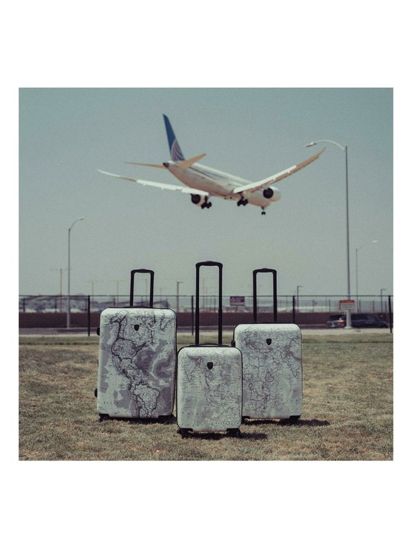 Heys Fekete-fehér mintás utazótáska Heys Journey 3G M Fekete-fehér Térkép