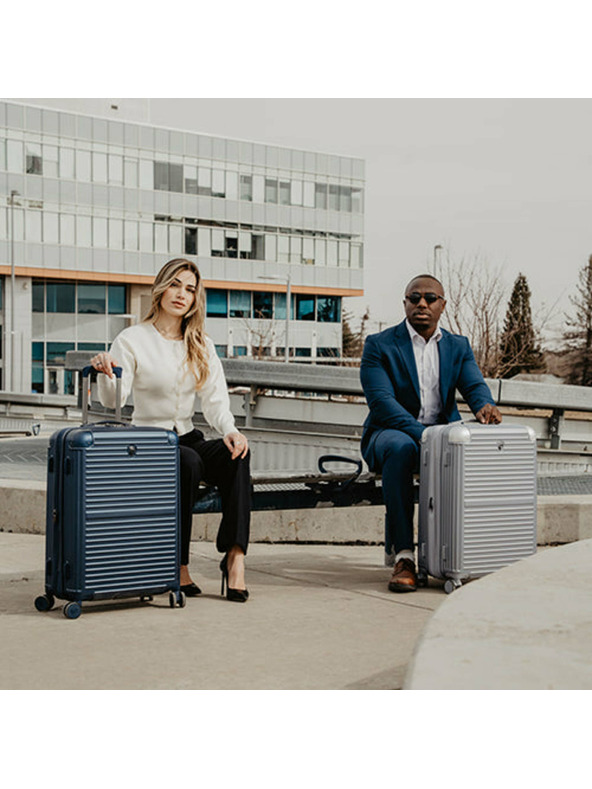 Heys Utazási bőrönd Heys Cruze L Navy