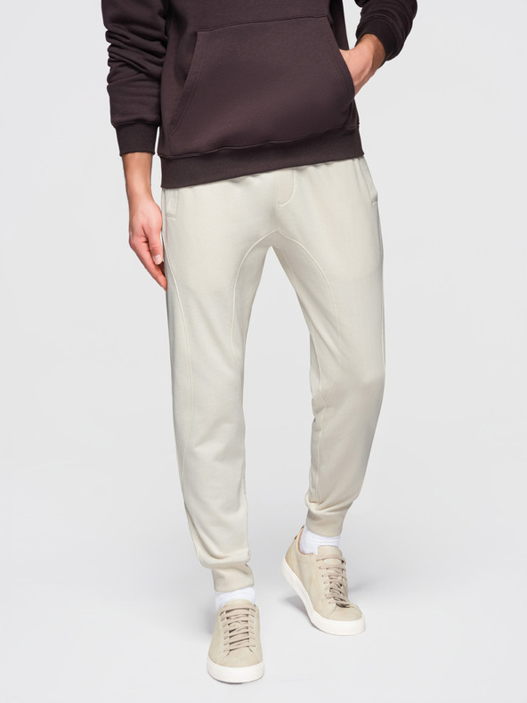 Ombre Clothing Férfi BASIC melegítő bordázott szárral - krém V11 OM-PABS-0305 Ombre Clothing