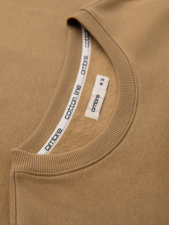Ombre Clothing Férfi pulóver BASIC kerek nyakkivágással - barna Ombre Clothing