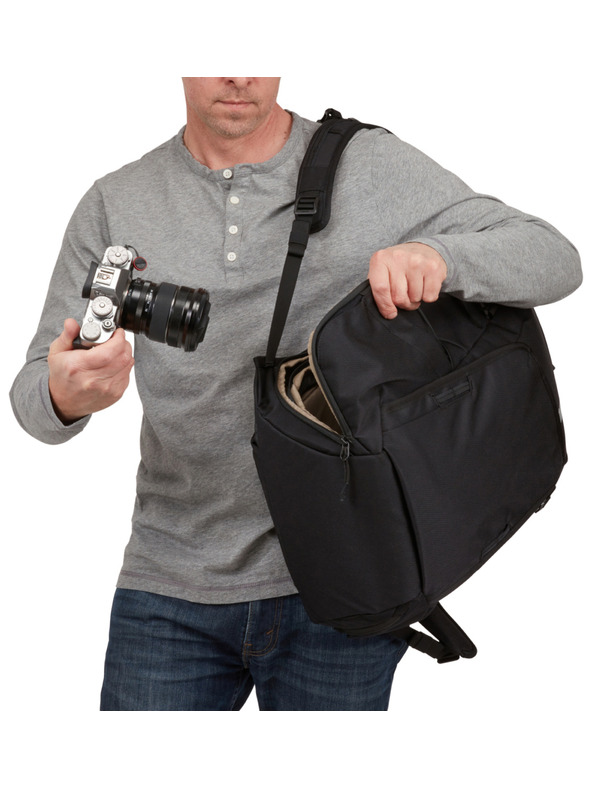 Thule Thule Covert™ fotóhátizsák 24 L TCDK224 - fekete