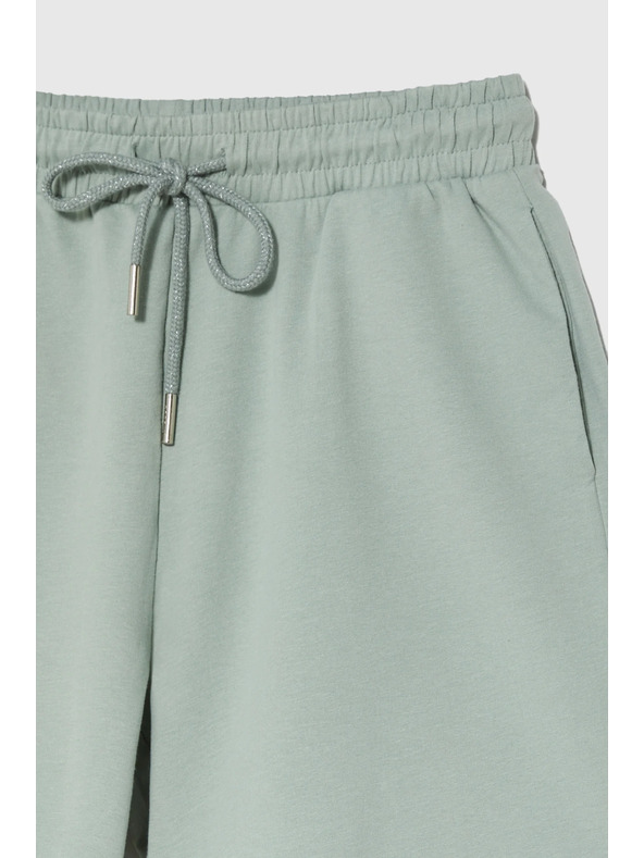 Moodo Pamut rövidnadrág oliva Moodo