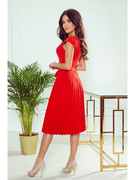 numoco Rövid ujjú rakott ruha - piros Numoco LILA Numoco LILA