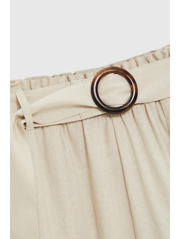 Moodo Rövidnadrág öv részlettel bézs Moodo