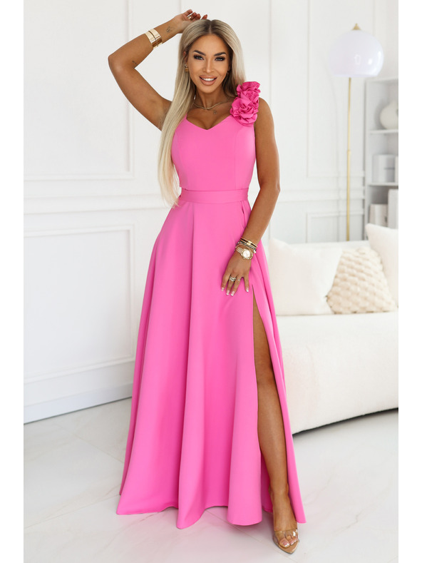 numoco Elegáns esti maxi ruha hasítással és rózsákkal - tortakrém rózsaszín