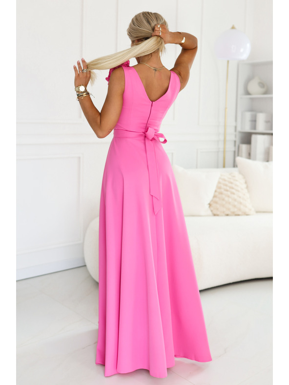 numoco Elegáns esti maxi ruha hasítással és rózsákkal - tortakrém rózsaszín