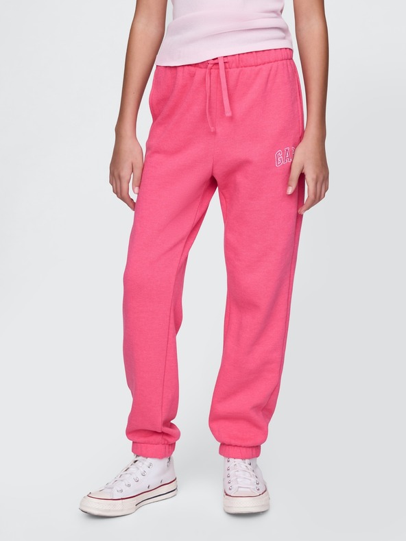 GAP Gyerek fleece sportnadrág logóval army GAP
