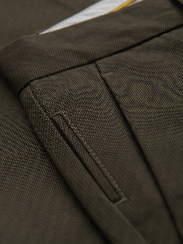 Ombre Clothing Férfi chino nadrág REGULAR FIT finom szerkezettel - sötétzöld V4 P1518 Ombre Clothing