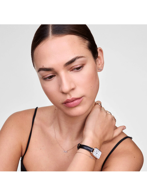 Daniel Wellington Női acél fülbevalók Daniel Wellington Mirelle Infinity DW00401615