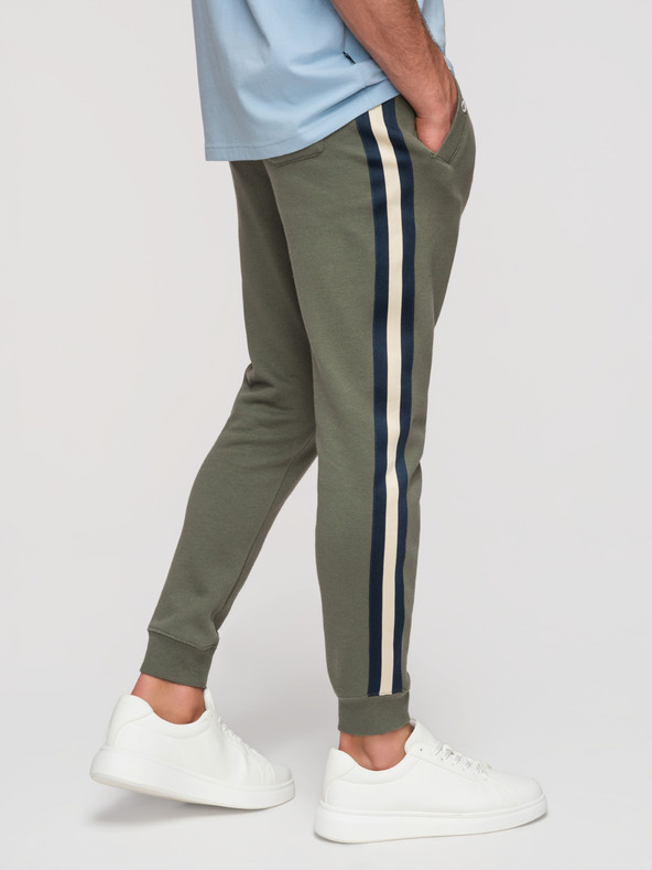 Ombre Clothing Férfi tréning nadrág szegéllyel és bordázott szárral - olivazöld V2 P1519 Ombre Clothing