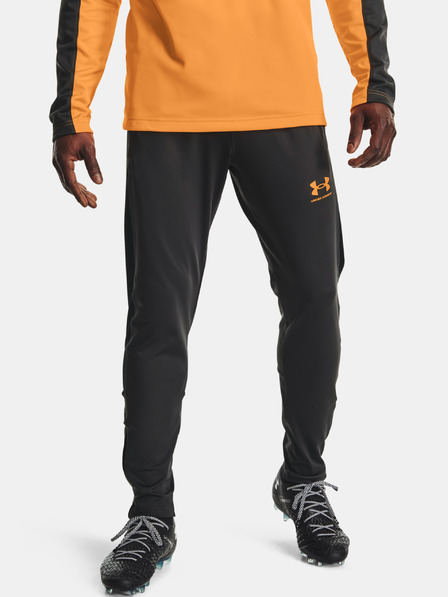 Under Armour Férfi melegítők Under Armour Challenger Training Pant