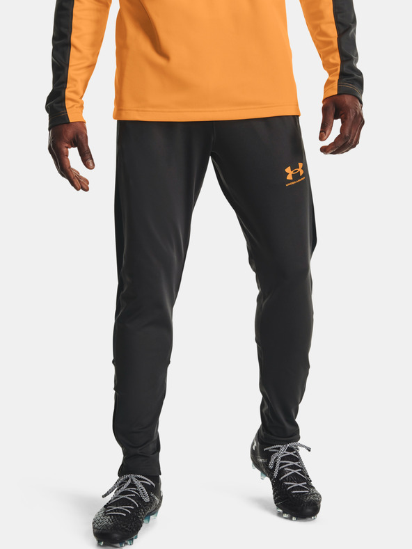 Under Armour Férfi melegítők Under Armour Challenger Training Pant