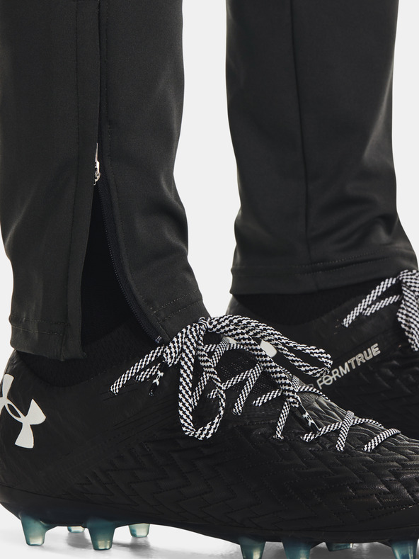 Under Armour Férfi melegítők Under Armour Challenger Training Pant