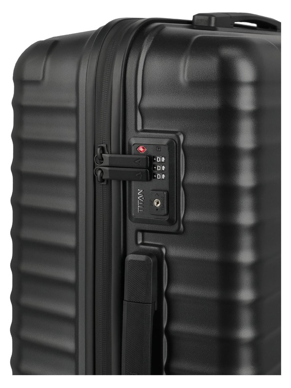Titan Utazókoffert Titan Upgrade M plus Nightshade black