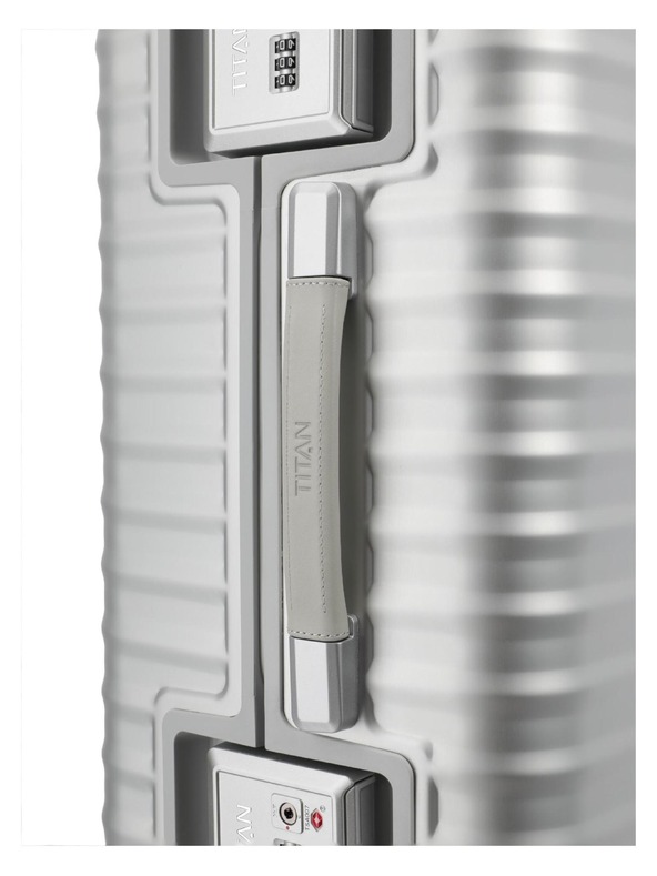 Titan Utazókoffert Titan Eternity M plus Silver