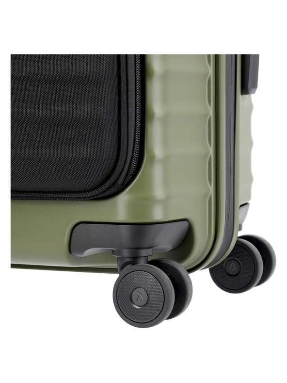Titan Utazási bőrönd Titan Upgrade S23 Front pocket Forest green