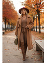 Kocula Kényelmes és elegáns bordázott női overál kivágással - mocha mousse