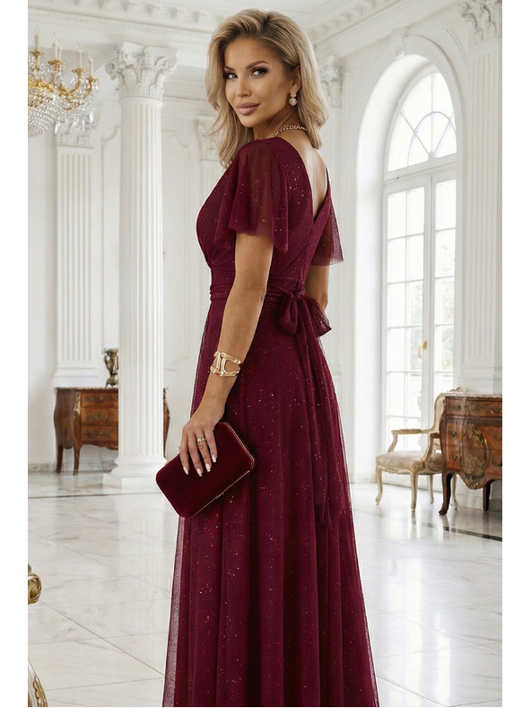 numoco basic MELANIA hosszú, fényes ruha nyakkivágással és rövid ujjakkal - borÓ