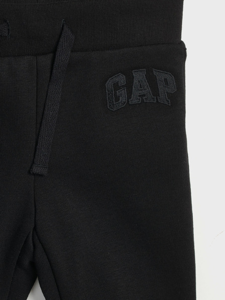 GAP Bébi sportnadrág GAP logóval