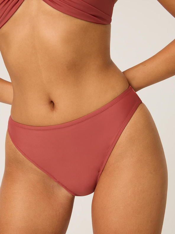 Modibodi Menstruációs fürdőruha Modibodi High Hi-Leg Cheeky Sahara Red alsó rész