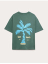 Marks & Spencer Tiszta pamut pólóing Hawaiian szörfözés grafikával (6–16 év) Marks & Spencer zöld