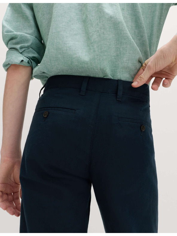 Marks & Spencer Chino nadrág lenvászon keverékből, normál szabás Marks & Spencer tengerészkék