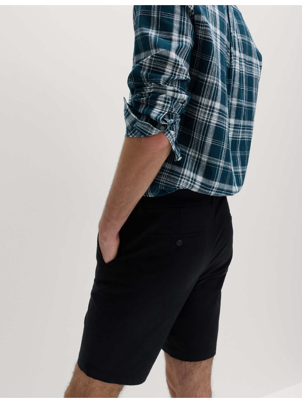Marks & Spencer Stretch chino rövidnadrág, normál szabás Marks & Spencer fekete