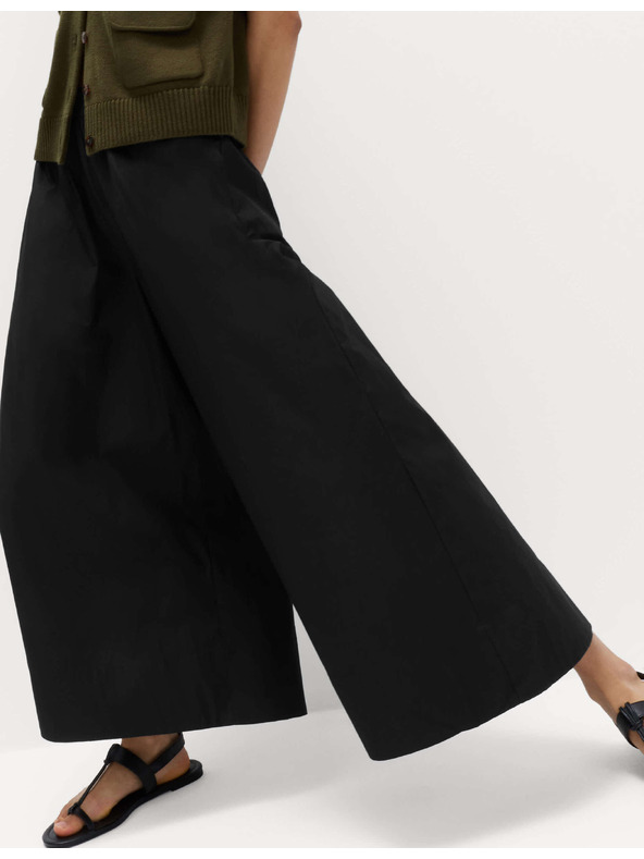 Marks & Spencer Rövidített csengő nadrág tiszta pamutból Marks & Spencer fekete