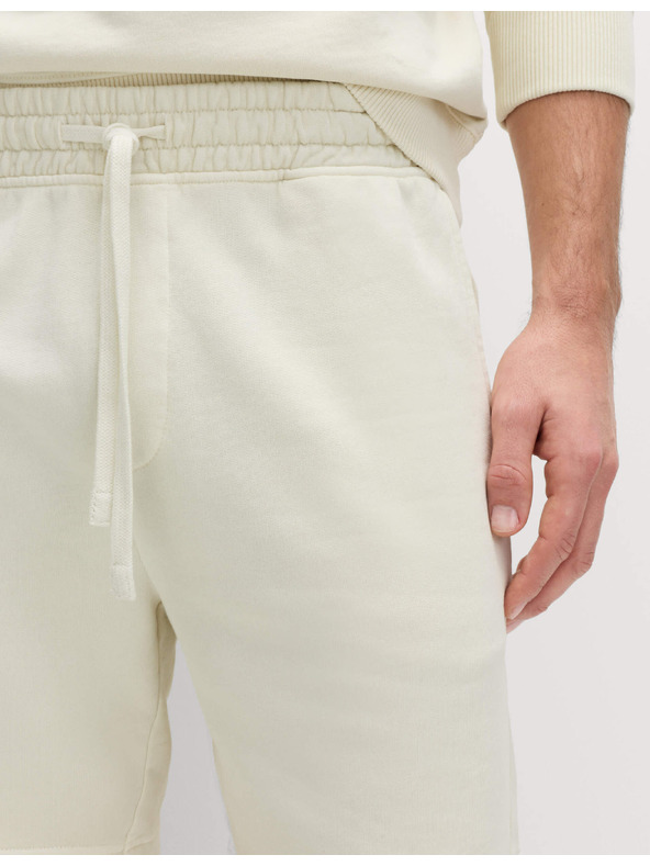 Marks & Spencer Shorts tiszta pamutból rugalmas derékkal Marks & Spencer krém