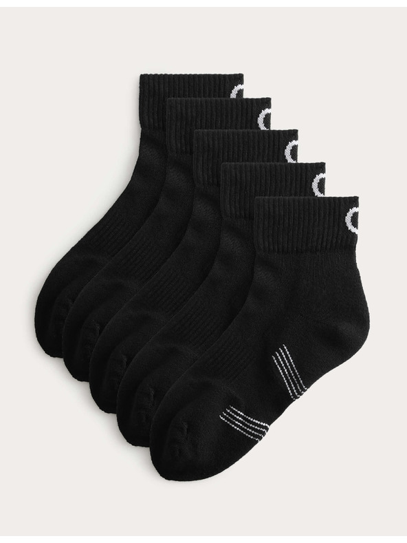 Marks & Spencer 5 pár sportoláshoz felfüggesztett zokni magas pamuttartalommal, Freshfeet technológiával és erősített talppal Marks & Spencer fekete