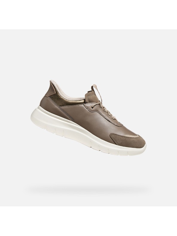 Geox Világosbarna női sneaker Geox Plummery Plus