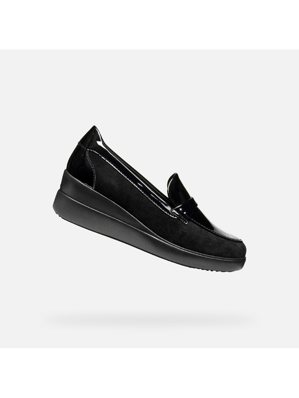 Geox Fekete női mokaszin Geox Stardust
