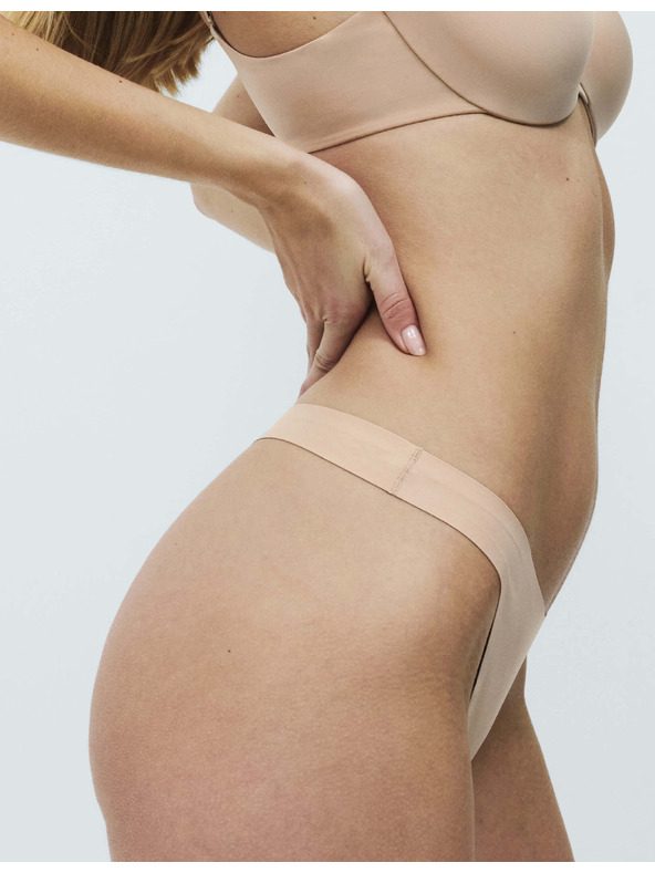 Marks & Spencer 3 db csomag láthatatlan Body Invisibles™ tanga hátul nagyobb mint elöl, VPL nélkül Marks & Spencer bézs
