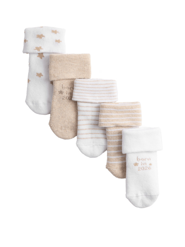 Marks & Spencer Frotte "Born in 2026" feliratú magas pamuttartalmú zokni (0–12 hónap), 5 pár Marks & Spencer fehér
